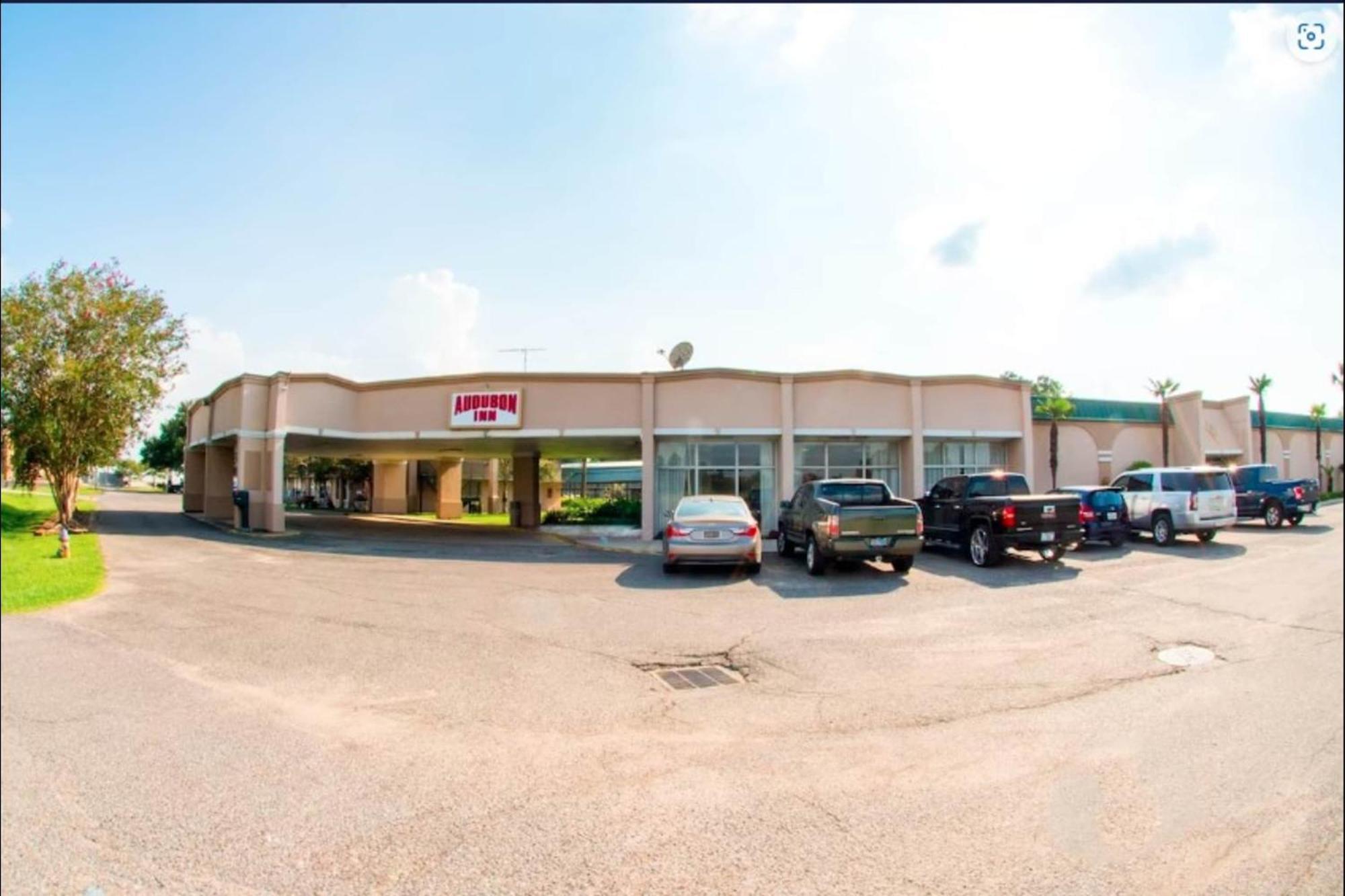 Oyo Hotel Audubon Baton Rouge Port Allen I-10 Exterior photo